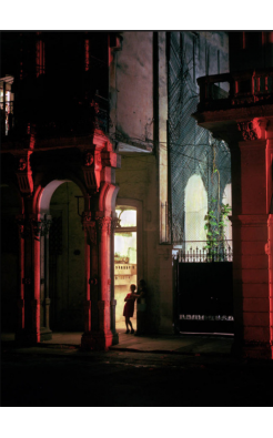 Michael Eastman, Woman in Doorway, Havana, 1999