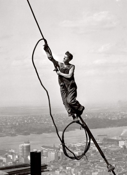 Lewis Hine, The Sky Boy