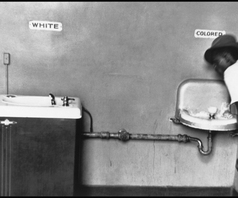 Elliott Erwitt, Segregation Fountain, N.C., 1950