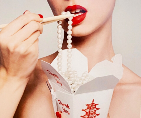 Tyler Shields, Take Out Pearls, 2021 Tyler Shields, Take Out Pearls, 2021