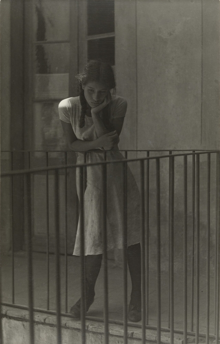 Manuel Alvarez Bravo, Girl on Balcony