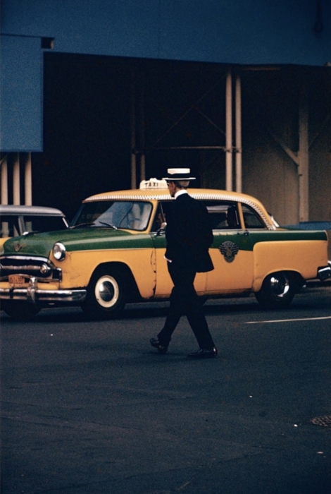 Saul Leiter, Straw Hat, 1955 Saul Leiter, Straw Hat, 1955