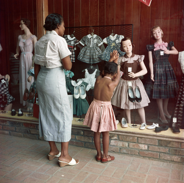 Gordon Parks, Untitled (Mobile, Alabama), 1956 Gordon Parks, Untitled (Mobile, Alabama), 1956