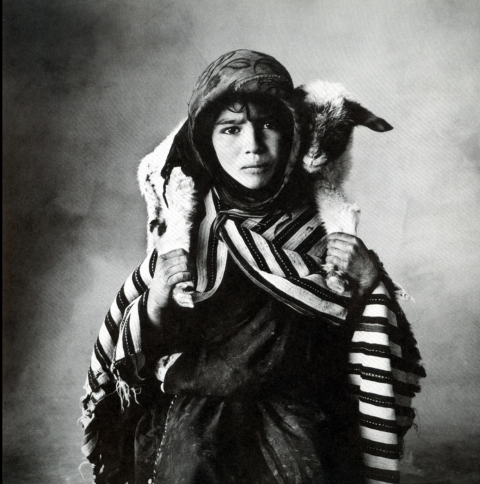 Irving Penn, Young Berber Shepherdess, Morocco, Morocco, 1971 Irving Penn, Young Berber Shepherdess, Morocco, Morocco, 1971