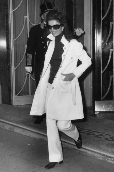 Ron Galella, Jackie Kennedy, Stepping Out