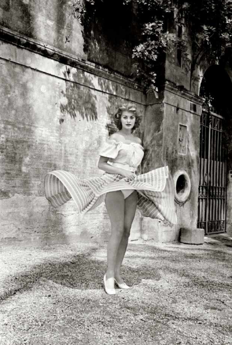 Ormond Gigli, Sophia Loren, Twirling Skire, Rome, 1955