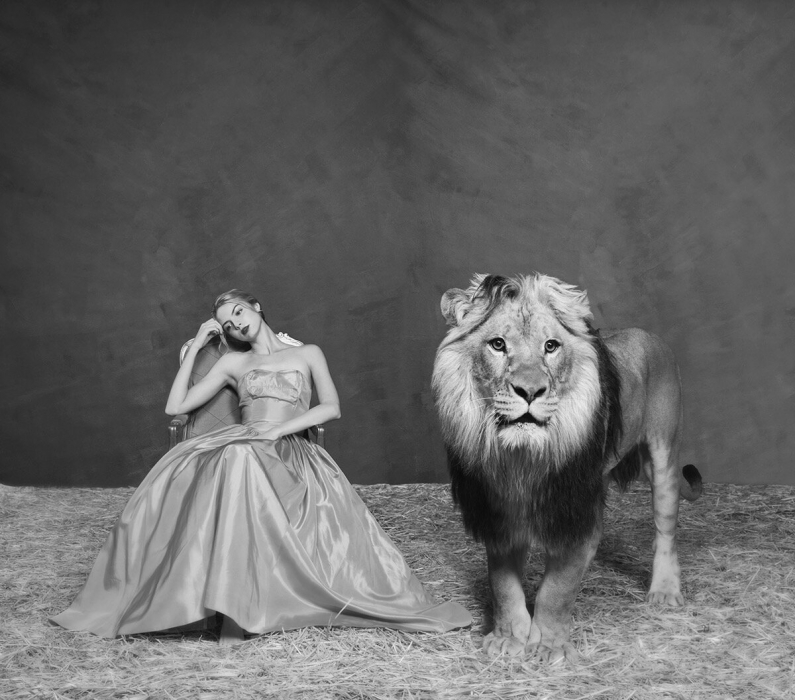 Tyler Shields, The Lady and The Lion, 2019