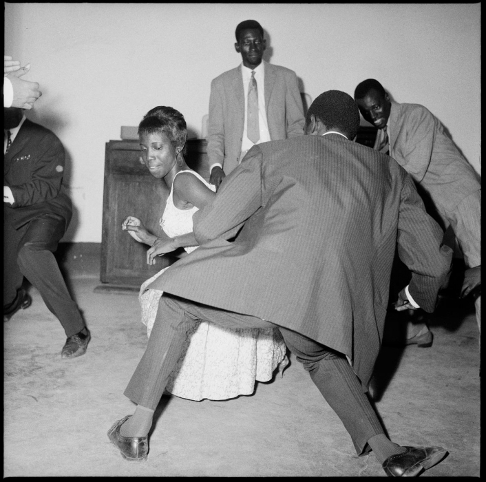 Malick Sidibe, Dancing