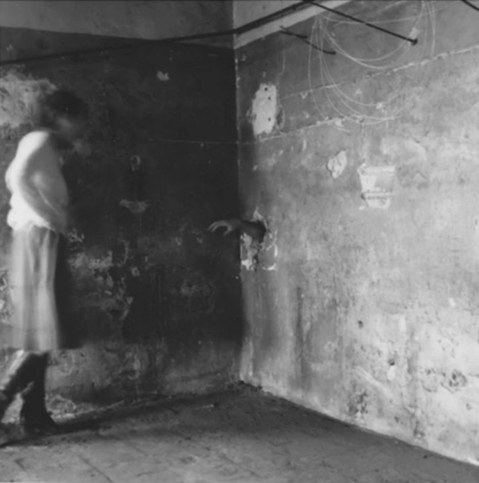 Francesca Woodman, Untitled, Italy, 1977-78