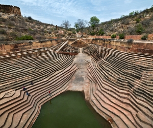 Edward Burtynsky, Rock Quarry