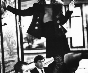 Arthur Elgort, Kate Moss at Cafe Lipp, Paris, Vogue Ialalia, 1993 Arthur Elgort, Kate Moss at Cafe Lipp, Paris, Vogue Ialalia, 1993