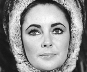 Ron Galella, Elizabeth Taylor