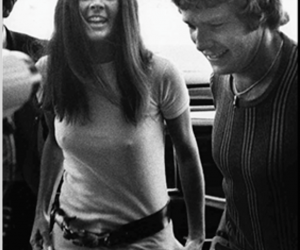 Ron Galella, Ali MacGraw and Ryan O'Neal