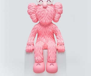 Kaws, Seeing BFF Lamp (Pink), 2020