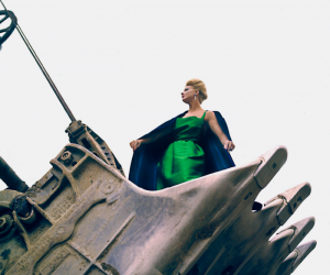 Ormond Gigli, Woman in Steam Shovel 1965